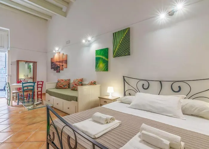 Hotiday Siracusa A'storia Aparthotel 3*